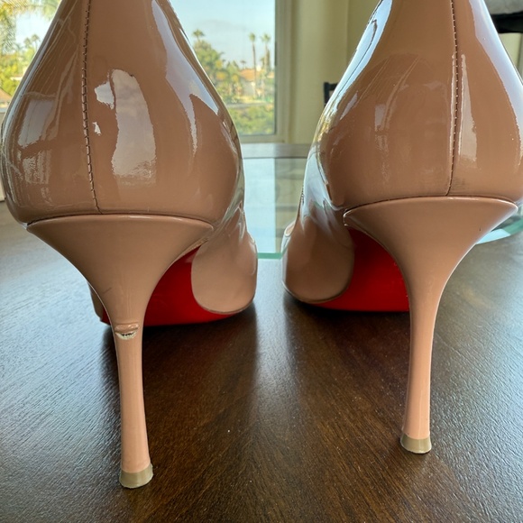 Louboutin nude patent Dolly - Picture 15 of 16